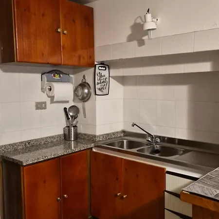 Nyaraló Il Chiodo Fisso *